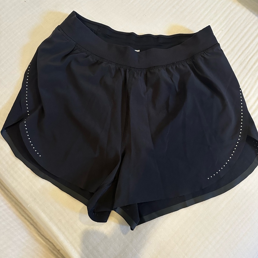 Lululemon split shorts black size 4